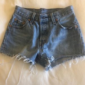 Levi shorts